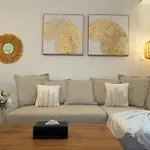 1Br Oasis Cozy Stay With Pool And 10 Min To Airport