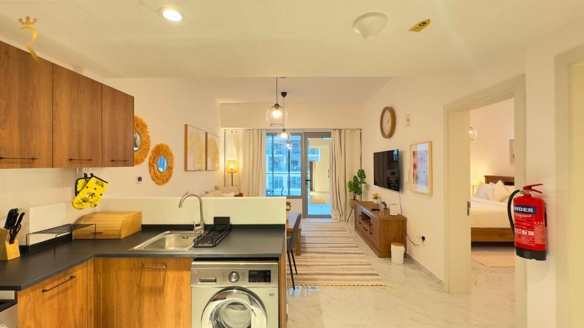 1br Oasis Cozy With Pool And 10 Min To Airport
