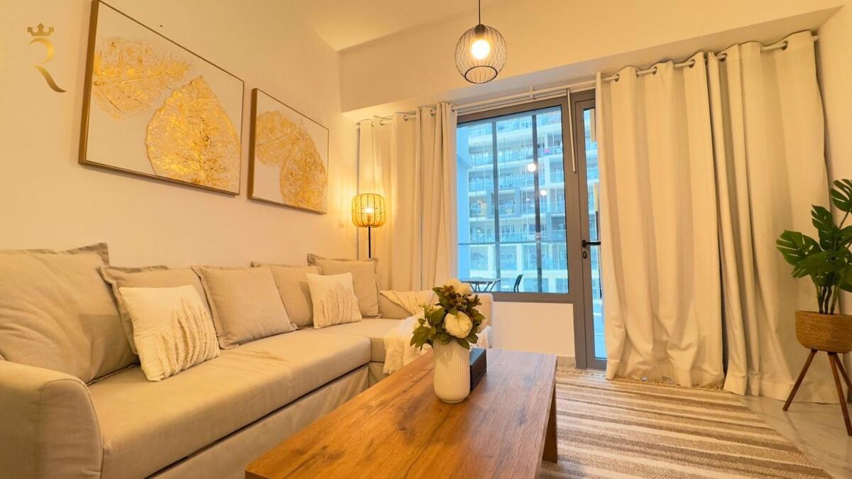 1br Oasis Cozy With Pool And 10 Min To Airport