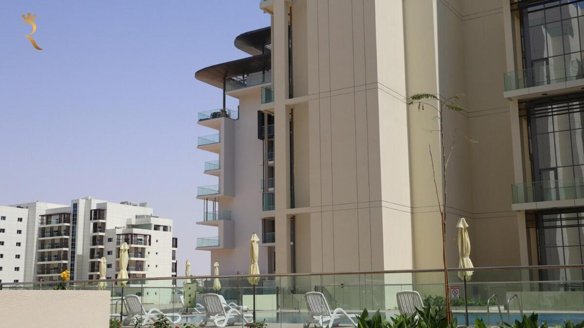 Apartment 1br Oasis Cozy With Pool And 10 Min To Airport